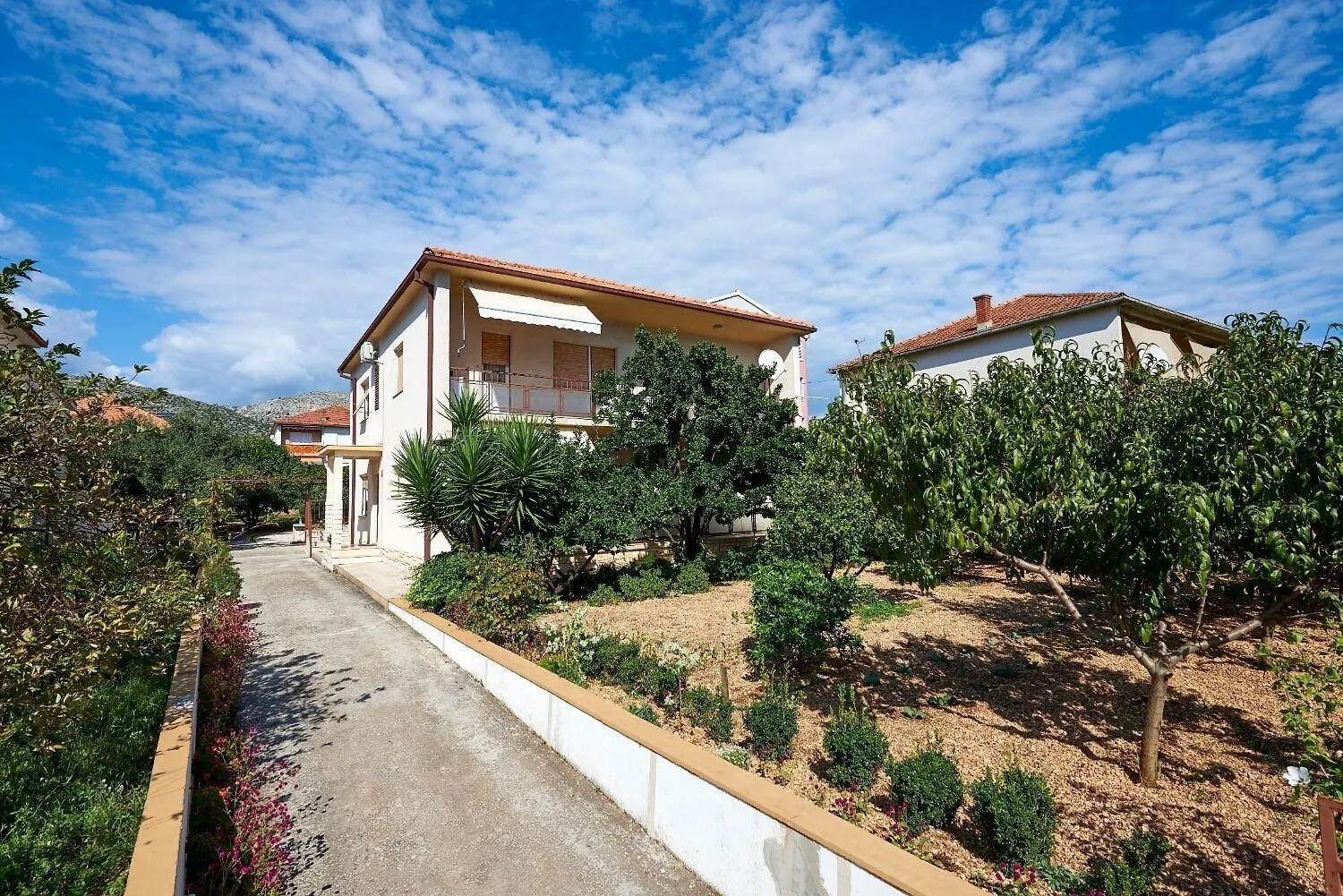 Apartment And Rooms Ivo Trogir